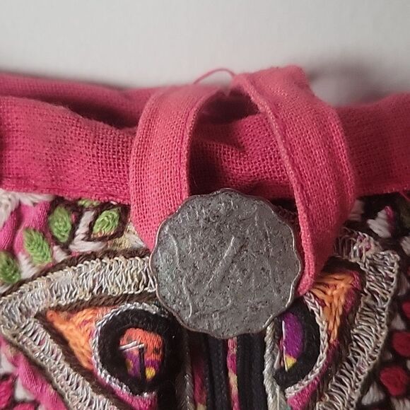 Anthropologie Tolani PatchWork Embroider Beaded Sequin Boho Batik Indian Bag Art - Picture 11 of 15